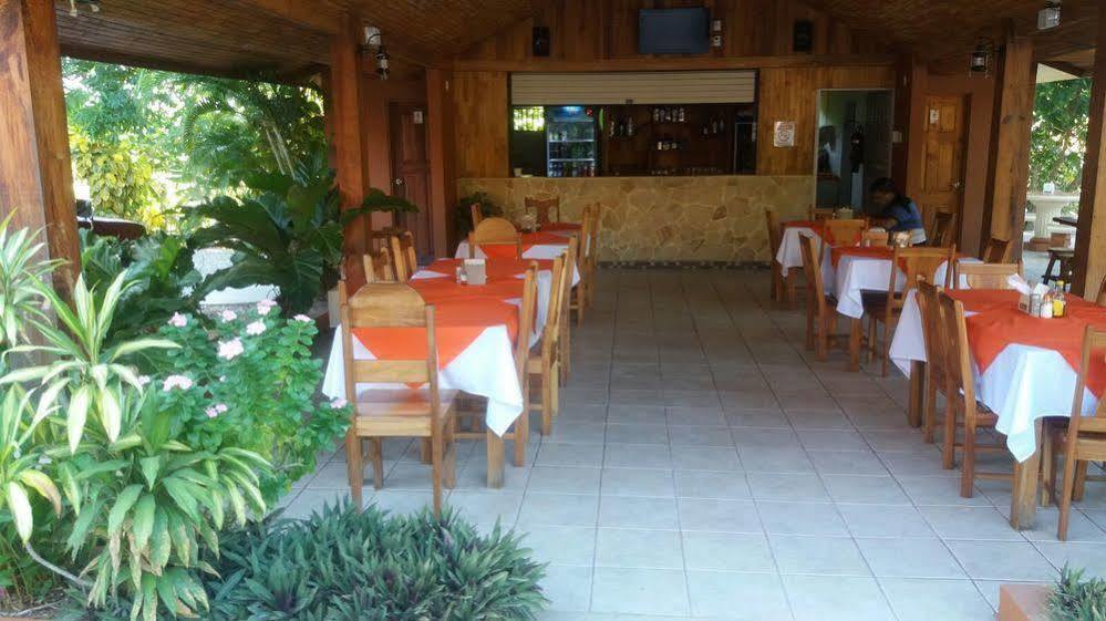 טמבור Hotel Alkamar מראה חיצוני תמונה